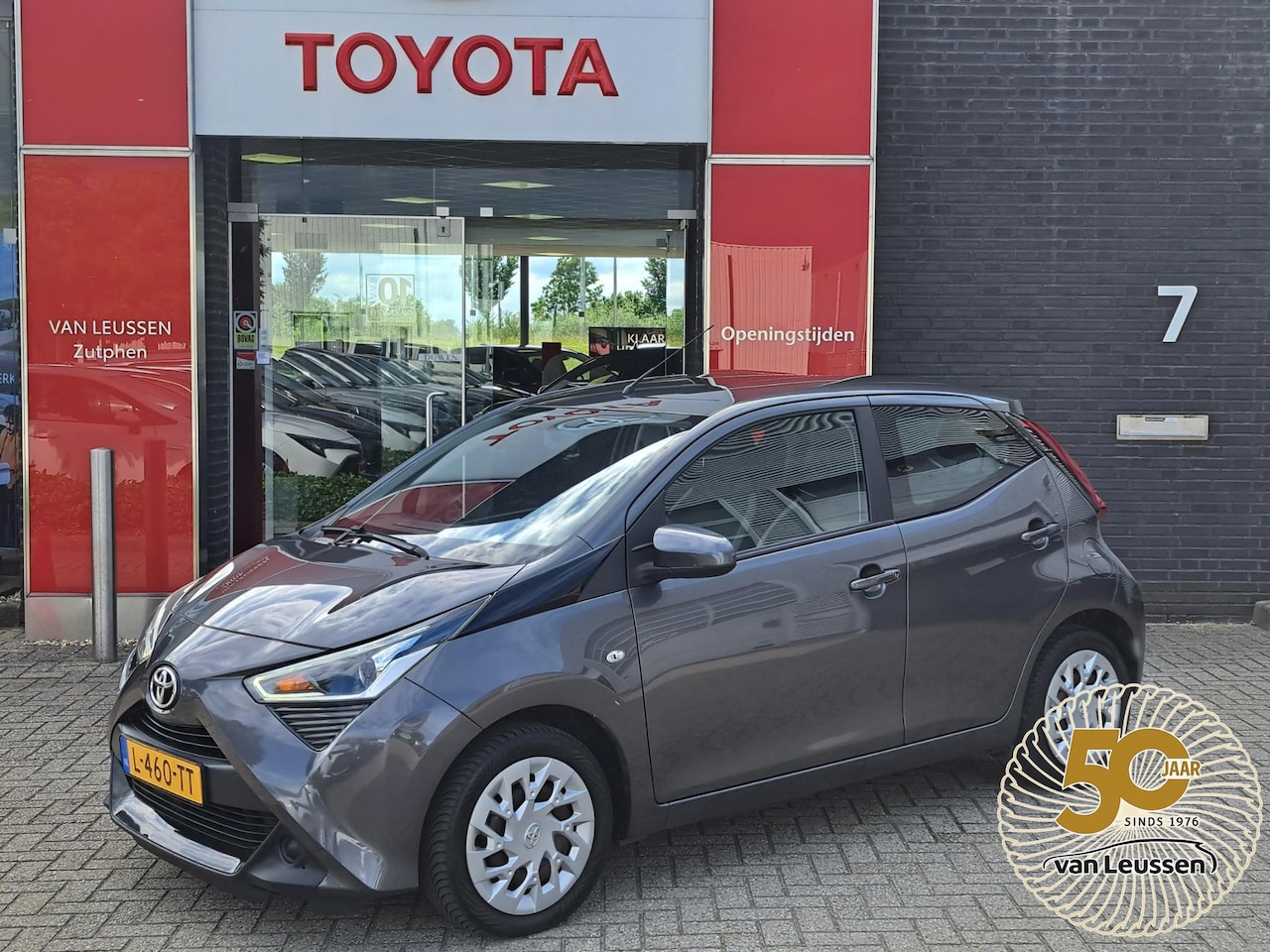 Toyota Aygo X - X-PLAY AIRCO ACHTERUITRIJCAMERA APPLE CARPLAY / ANDROID AUTO - AutoWereld.nl