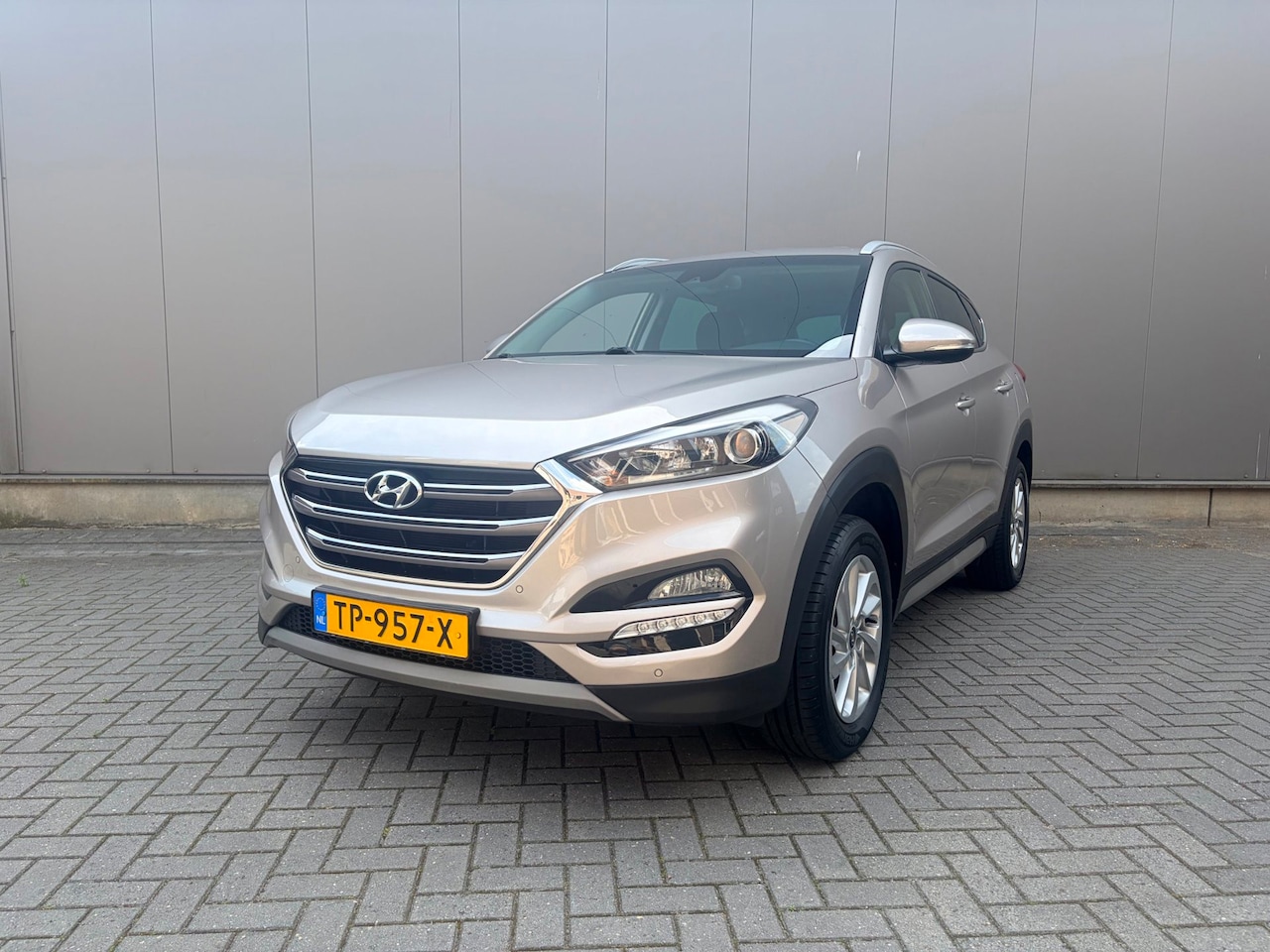 Hyundai Tucson - 1.6 GDI Comfort 1.6 GDi Comfort - AutoWereld.nl