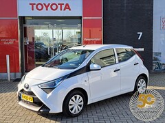 Toyota Aygo X - X-FUN 5-DEURS BLUETOOTH AIRCO EL-RAMEN NL-AUTO