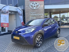 Toyota Aygo X - PLAY APPLE/ANDROID CAMERA AD-CRUISE NL-AUTO BLUETOOTH AIRCO LM-VELGEN