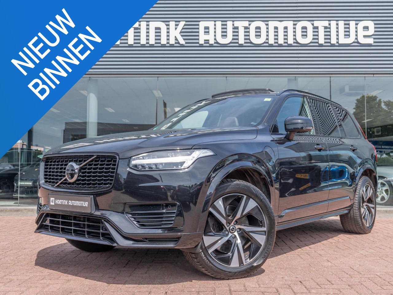 Volvo XC90 - 2.0 T8 Recharge AWD R-Design | Elc trekhaak | Pano | Volledig onderhouden - AutoWereld.nl