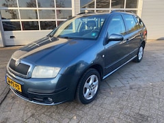 Skoda Fabia Combi - 1.4-16V Elegance (AIRCO / D. RIEM VERVANGEN DEC 25)
