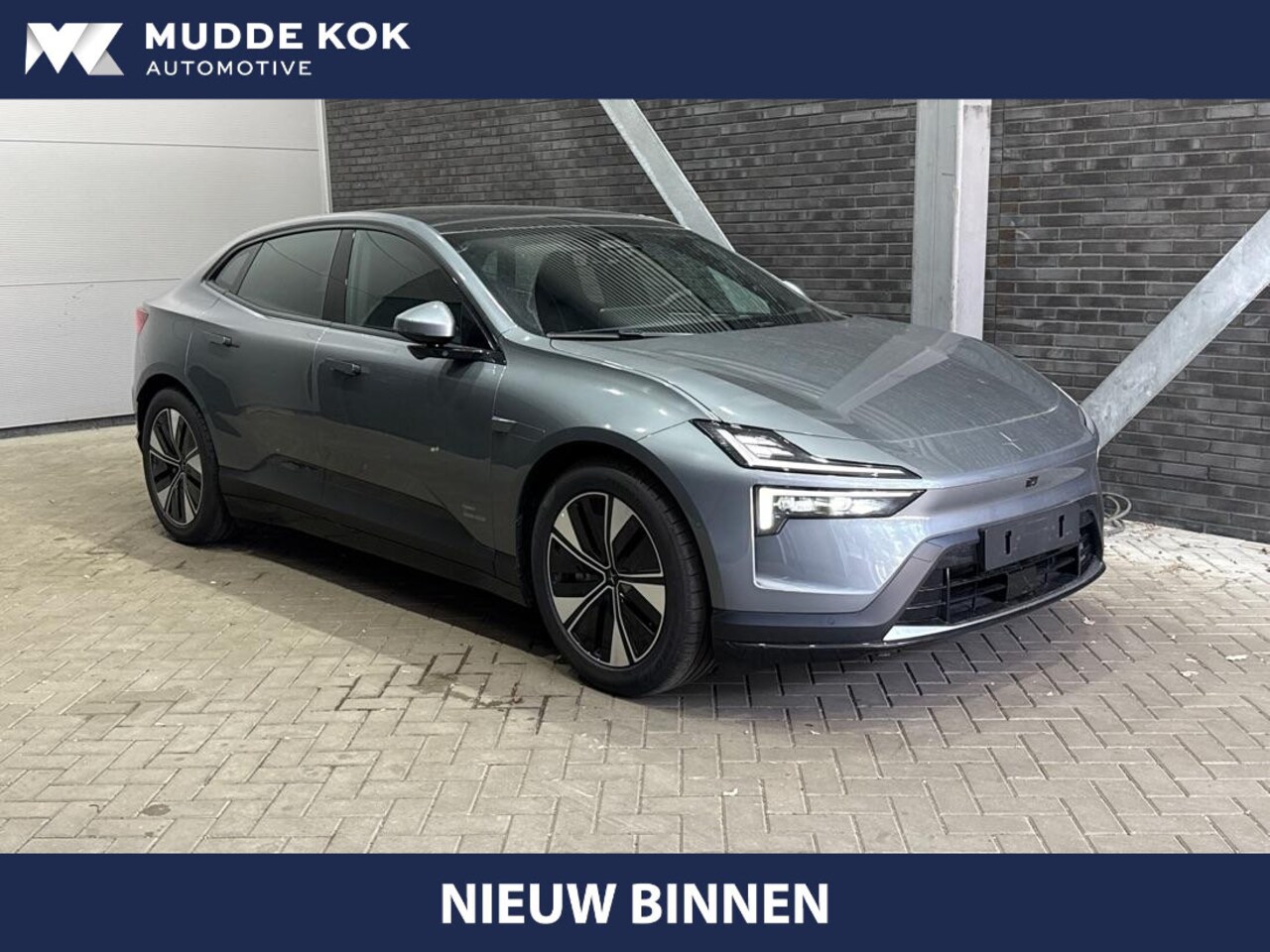 Polestar 4 - Long Range Single motor Plus 100 kWh | Plus | Pilot | Panoramadak | Head-Up | Harman/Kardo - AutoWereld.nl