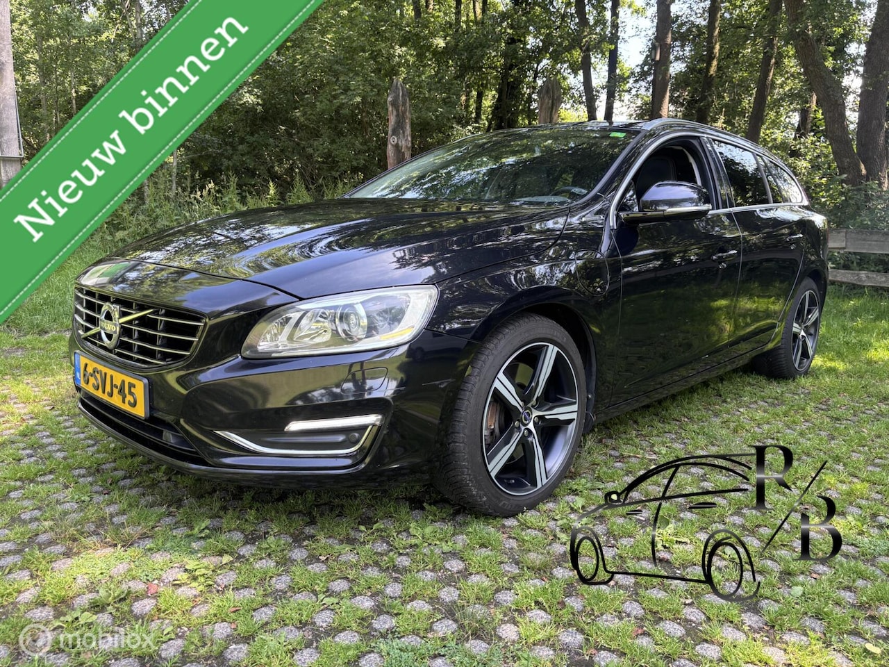 Volvo V60 - 2.4 D6 AWD 286 PK Plug-In Hybrid Summum DEALER ONDH - AutoWereld.nl
