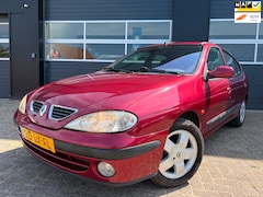 Renault Mégane - 1.6-16V Dynamique|Airco|Automaat