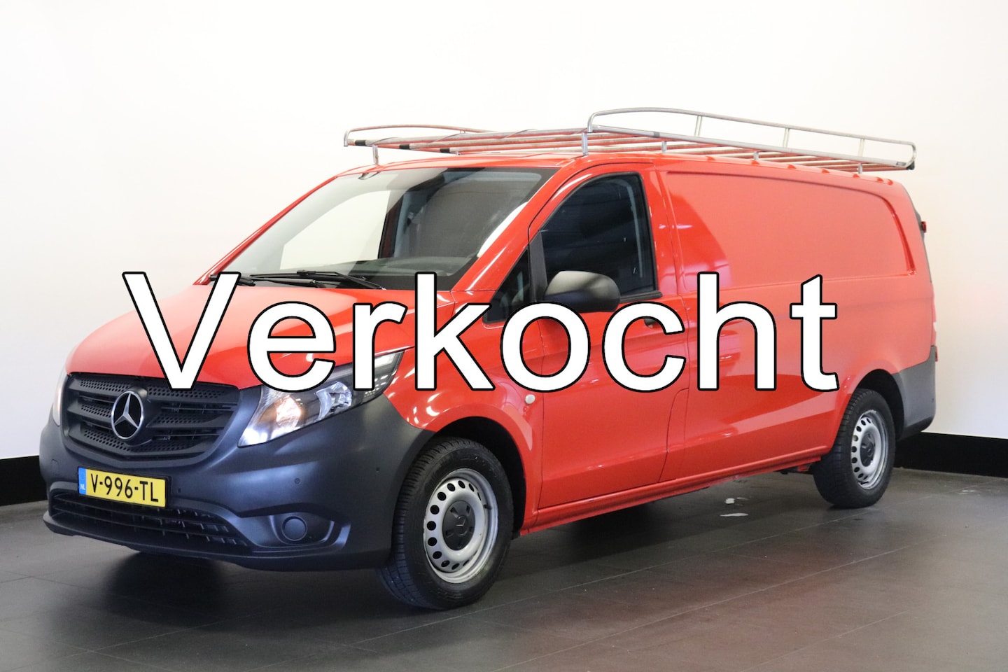 Mercedes-Benz Vito - 114 CDI XL EURO 6 - A/C Climate - Cruise - Camera - € 13.950,- Excl. - AutoWereld.nl