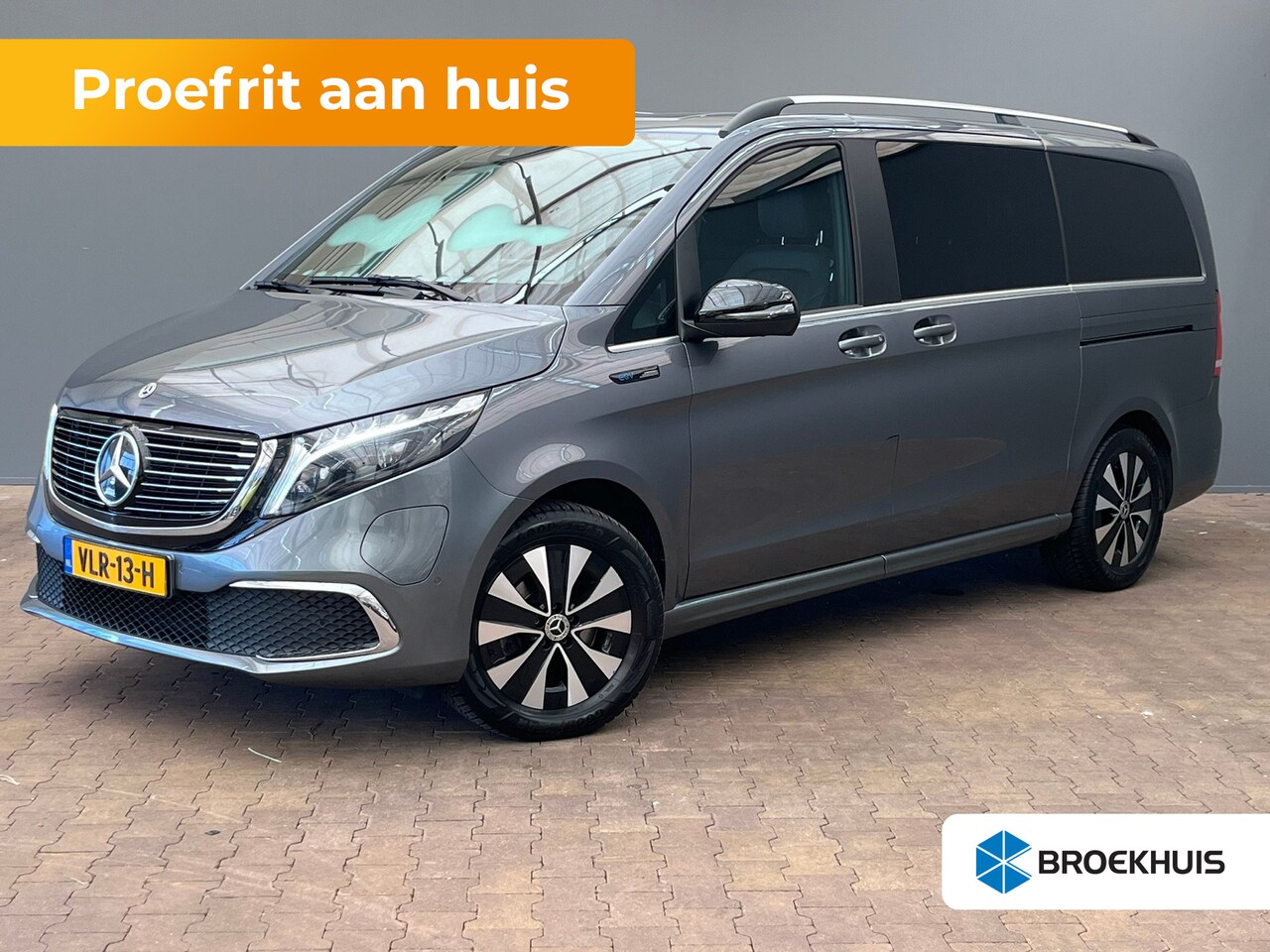 Mercedes-Benz EQV - 300 L2 90kWh DC Prijs is Incl. BTW!! | Dubbele Cabine | Leder | 360° Camera | 18" Velgen | - AutoWereld.nl