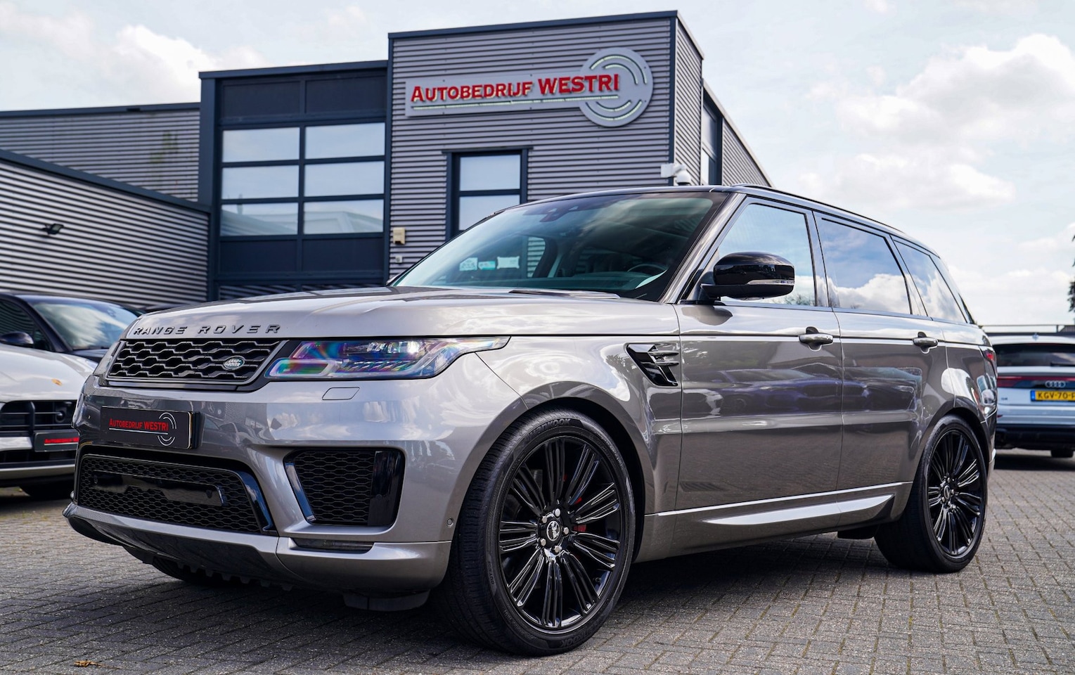 Land Rover Range Rover Sport - 2.0 P400e Autobiography Dynamic | Panorama | Trekhaak | 360 cam | Stoelkoeling | Meridian - AutoWereld.nl