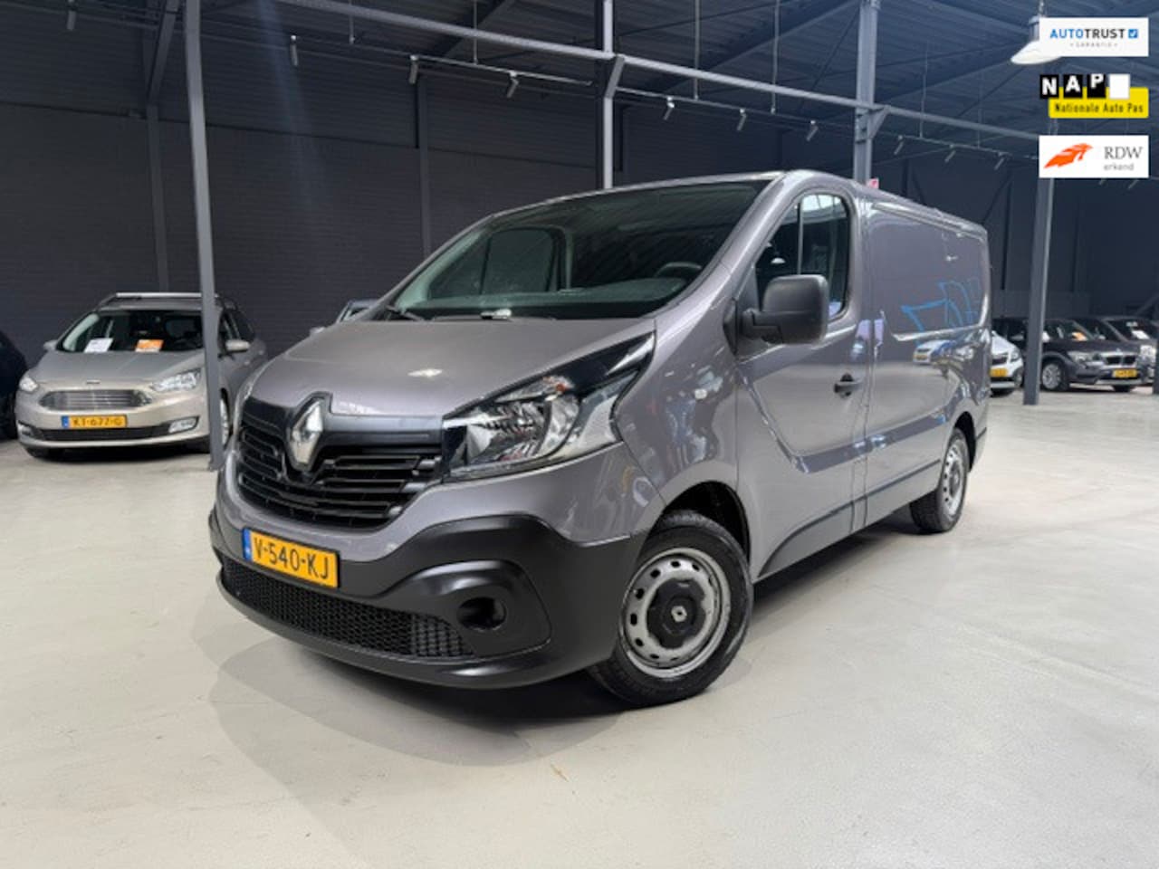 Renault Trafic - 1.6 dCi T29 L1H1 Comfort Navi|Airco|Trekhaak|1e eig. - AutoWereld.nl