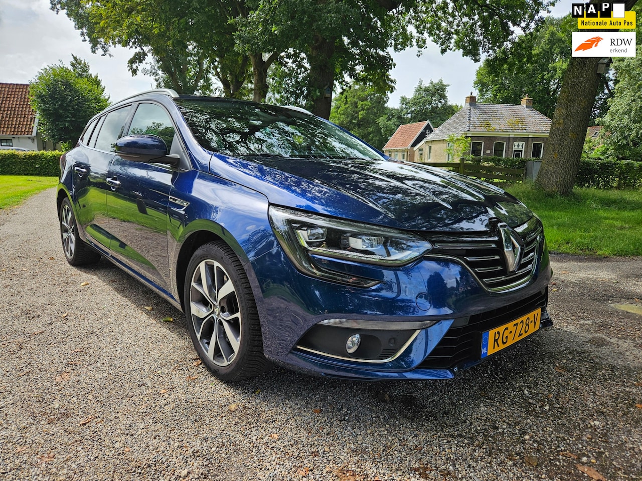 Renault Mégane Estate - 1.6 TCe GT-Line | Automaat + Massage stoelen Nu € 14.950,-!!! - AutoWereld.nl