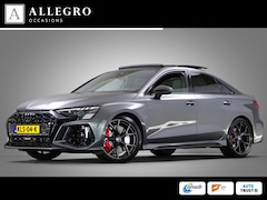 Audi RS3 - Limousine 2.5 TFSI quattro (CARBON IN- & EXTERIEUR, B&O, ACC, PANO, HUD, HD LED-MATRIX, SF