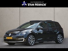 Volkswagen Golf - 1.4 TSI GTE | Panoramadak | Navigatie | Spiegelpakket