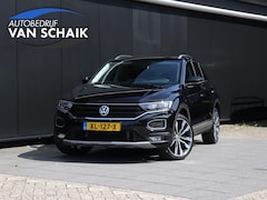 Volkswagen T-Roc - 1.5 TSI Sport | PANO-DAK | TREKHAAK | VIRTUAL COCKPIT | ADAPT. CRUISE | NAVI | APPLE CARPL