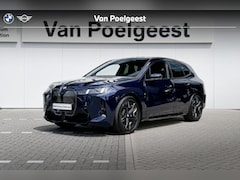 BMW iX - xDrive45 101 kWh | M Sportpakket| Panoramadak | Trekhaak