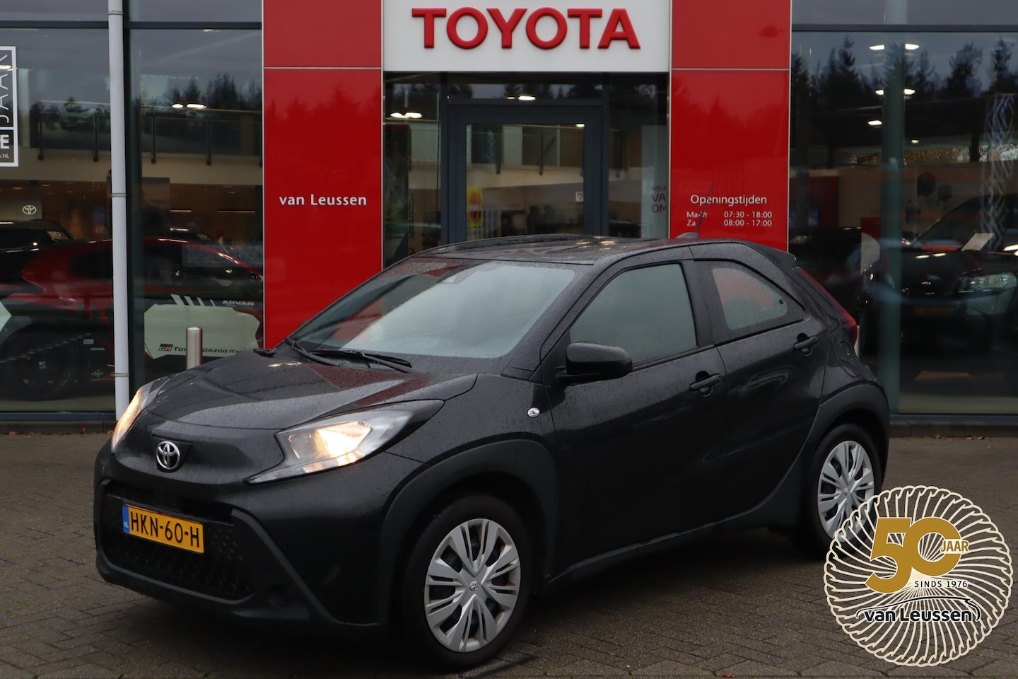 Toyota Aygo X - PLAY 5-DEURS AIRCO AD-CRUISE CAMERA APPLE/ANDROID NL-AUTO - AutoWereld.nl