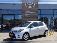 Toyota Yaris - 1.5 HYBRID LEASE AFN-TREKHAAK CAMERA CLIMA CRUISE NAVI