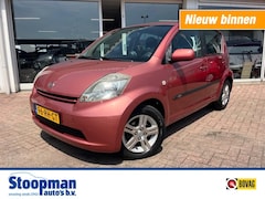 Daihatsu Sirion - 1.3 16V Comfort Airco El.ramen LM velgen