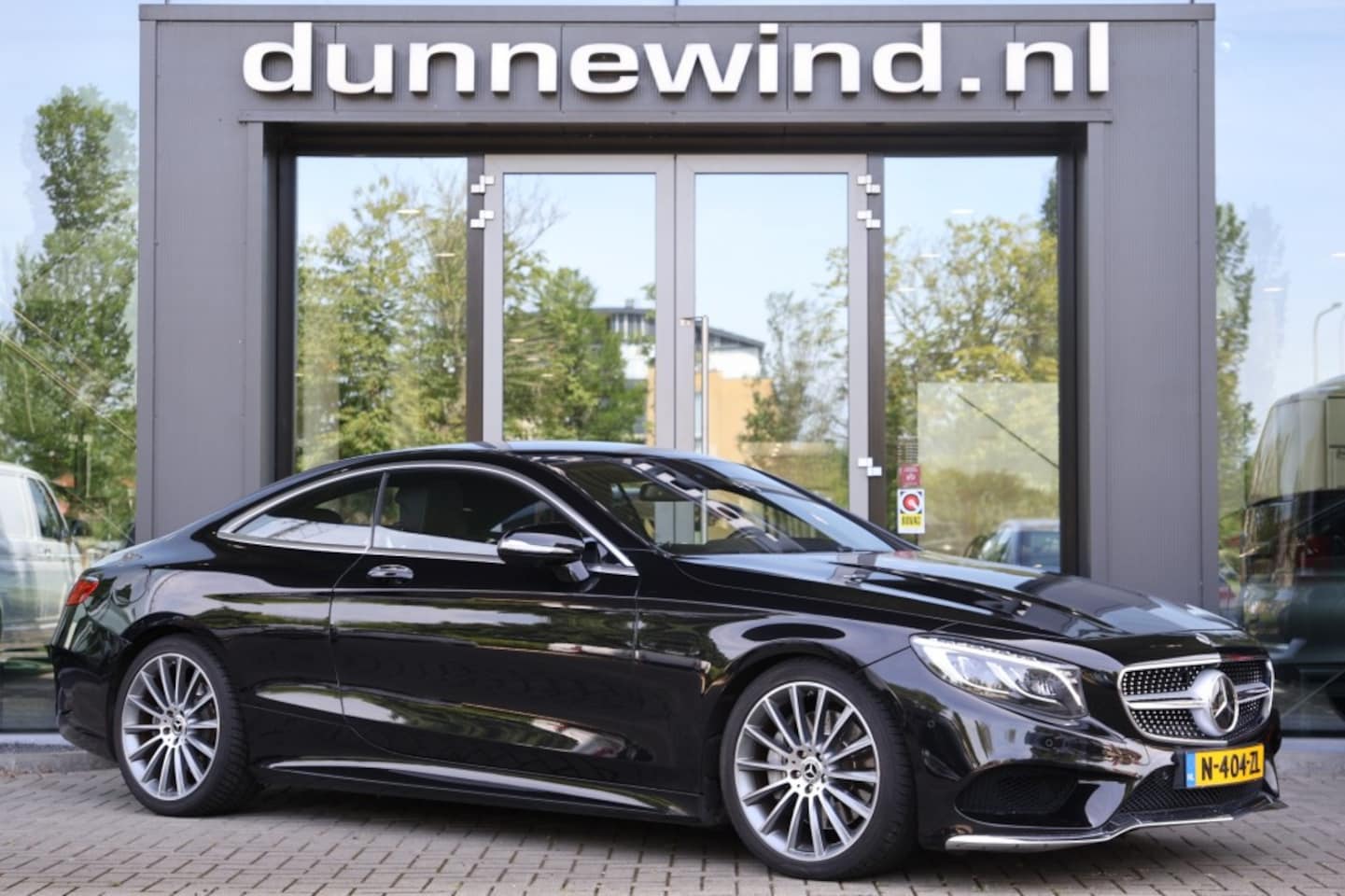 Mercedes-Benz S-klasse - 400 4MATIC *AMG*PANO*NACHTCAMERA*SOFTCLOSE*MASSAGE*STOELVENTILATIE - AutoWereld.nl
