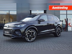 Volkswagen Tiguan - 1.5 eTSI DSG R-Line Black st 150pk /Leer/Panodak/Head-up/Trekh wegklb./Navi Pro/Matrix LED