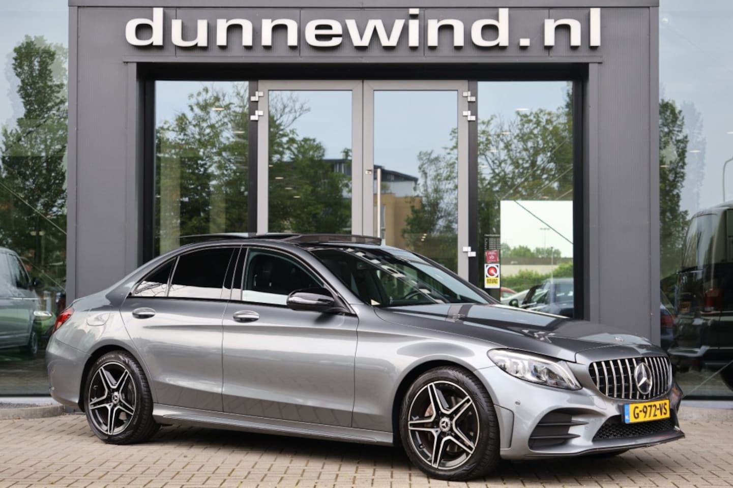 Mercedes-Benz C-klasse - 180 AMG *PANO*MULTIBEAM*LEDER*NIGHT*DIGITAL* - AutoWereld.nl