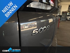Peugeot 5008 - 1.6 PureTech Blue Lease Premium WORDT VERWACHT. Automaat 7 Persoons