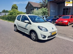 Renault Twingo - 1.2-16V Authentique Koelingsprobleem / Koppapkking ??