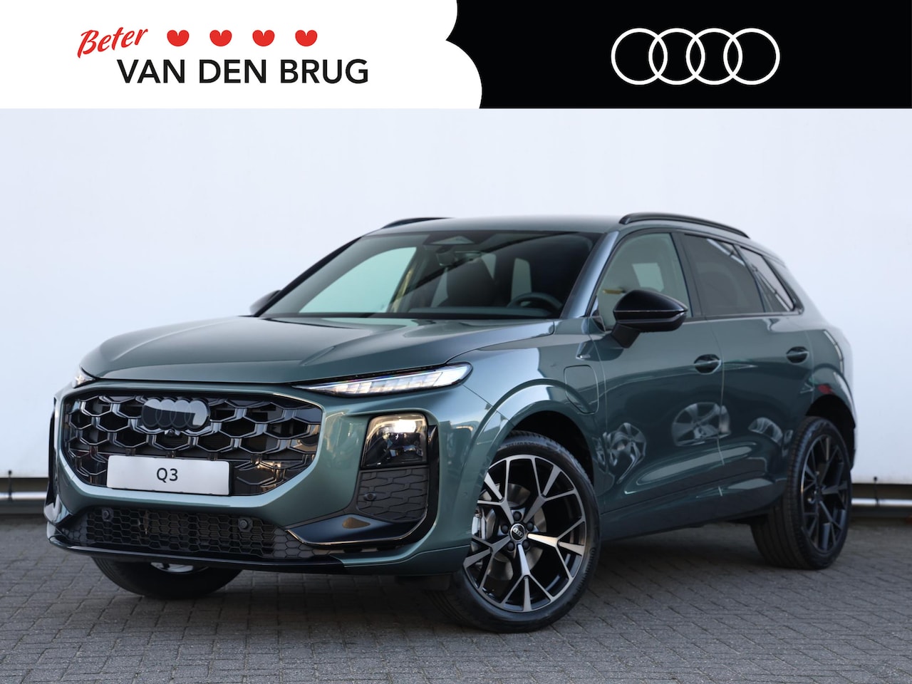 Audi Q3 - S edition e-hybrid 272 PK | Tech plus pakket | Optiek zwart | 20inch | - AutoWereld.nl