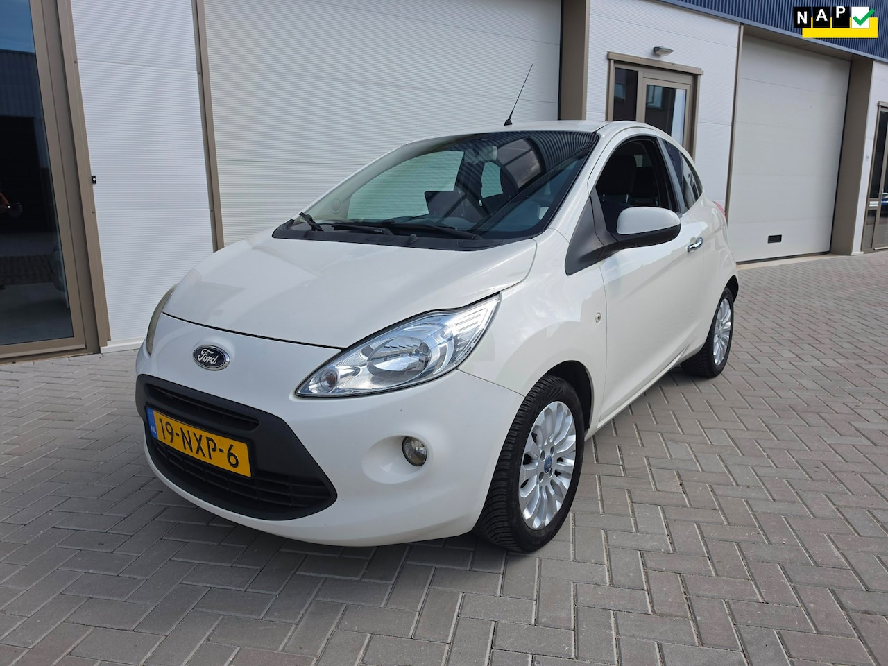 Ford Ka - 1.2 Titanium X start/stop 1.2 Titanium X start/stop - AutoWereld.nl
