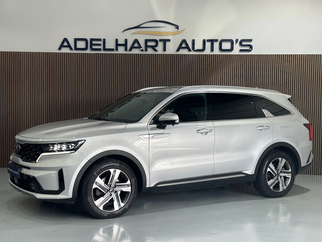 Kia Sorento - 1.6 T-GDI Plug-in Hybrid 4WD ExecutiveLine 7 Pers. / Lederen interieur / Navigatie full ma - AutoWereld.nl