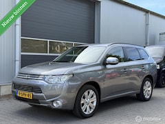 Mitsubishi Outlander - 2.0 PHEV Instyle, Zeer netjes