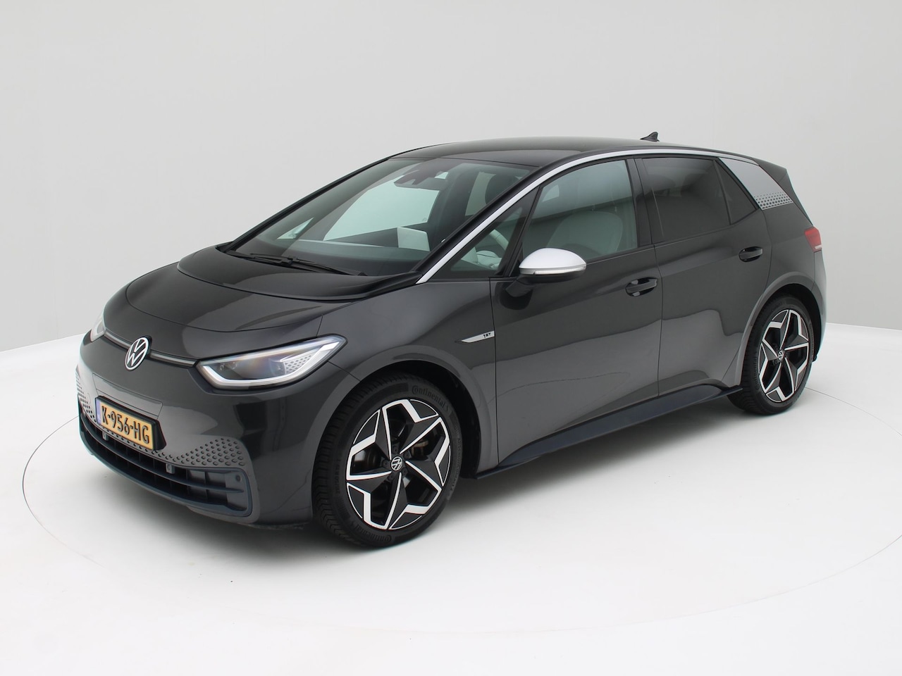 Volkswagen ID.3 - First Plus 58 kWh Camera /Navi. - AutoWereld.nl