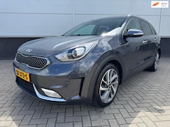 Kia Niro - 1.6 GDi Hybrid ExecutiveLine clima - schuidak - carplay - trekhaak - NAP - LED - half lede