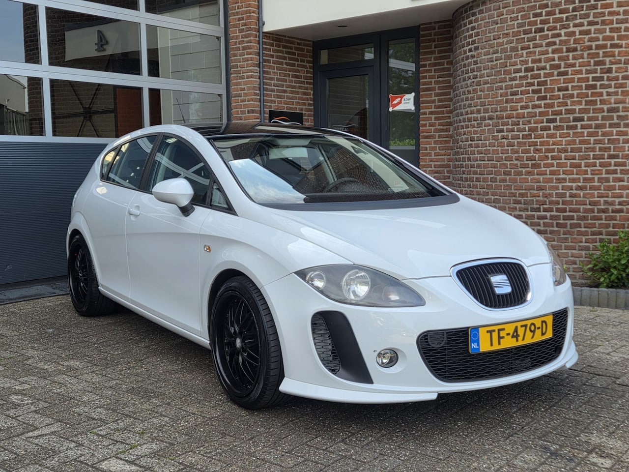 SEAT Leon - 1.2 TSI Good Stuff | Airco | Cruise | Lm Velgen | Apk | - AutoWereld.nl