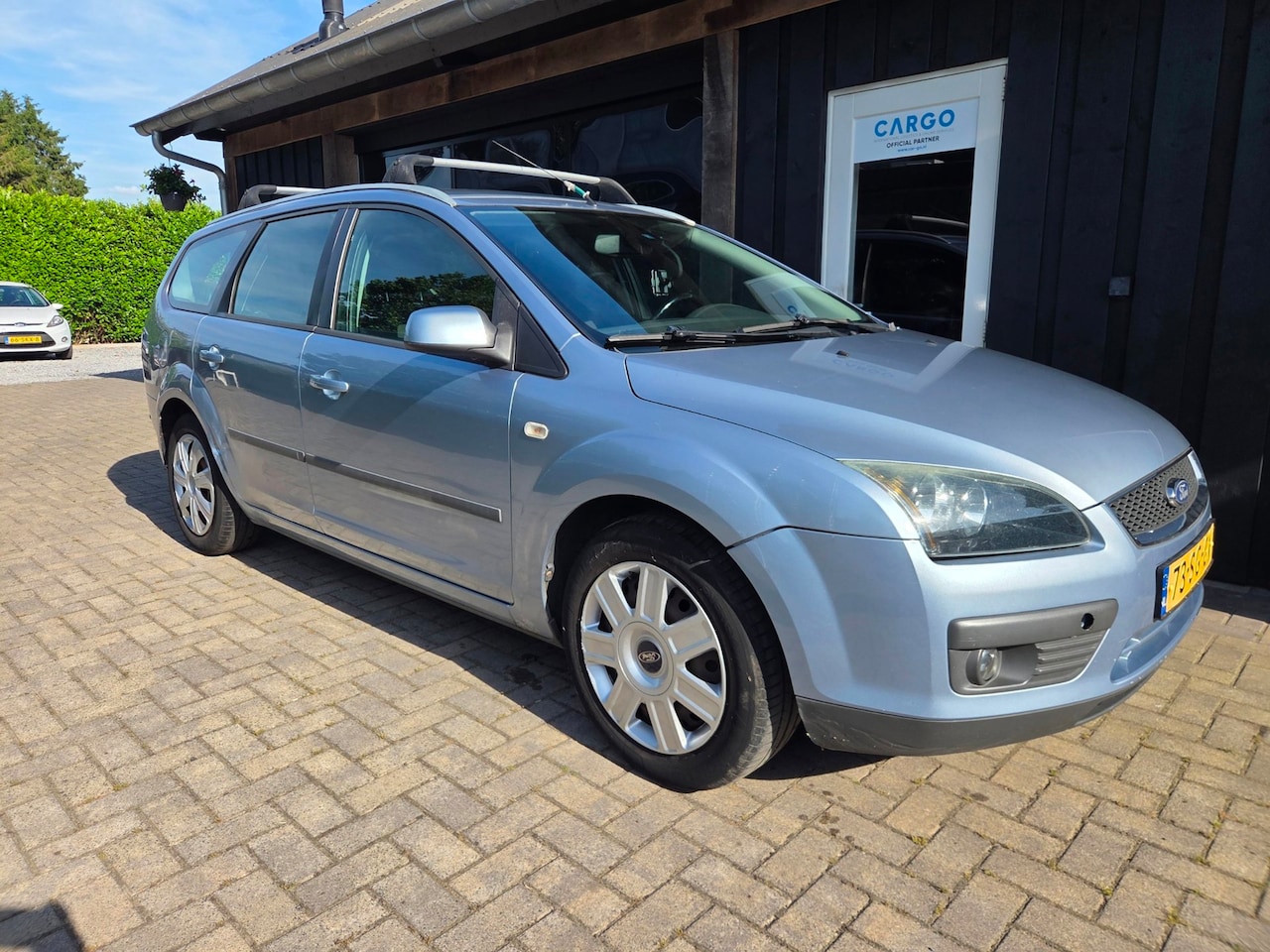 Ford Focus Wagon - 1.6-16V Futura *KOUDE AIRCO* - AutoWereld.nl