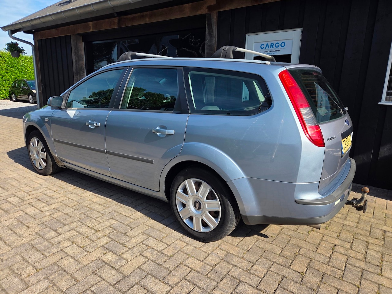 Ford Focus Wagon - 1.6-16V Futura *KOUDE AIRCO*