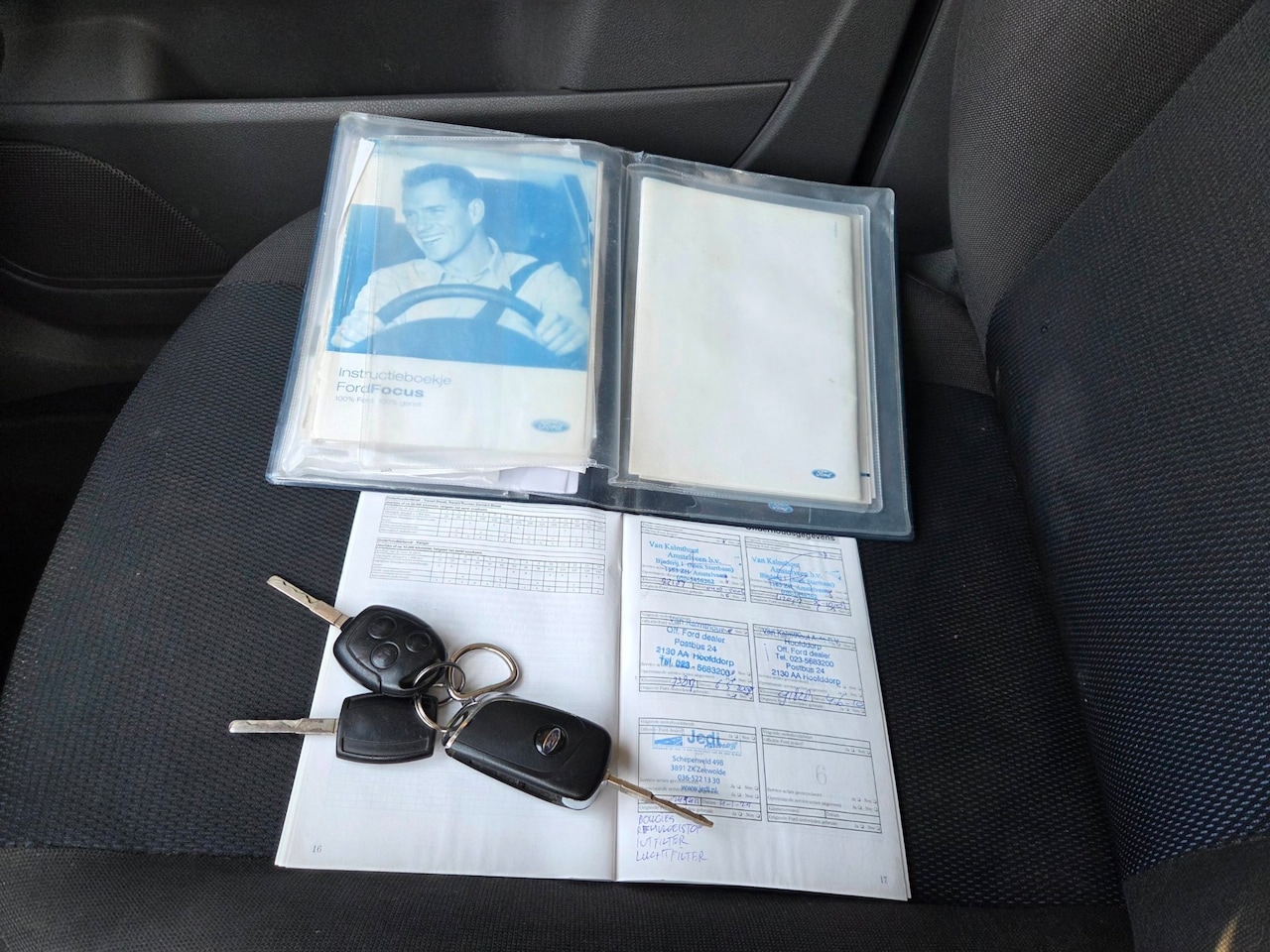 Ford Focus Wagon - 1.6-16V Futura *KOUDE AIRCO*