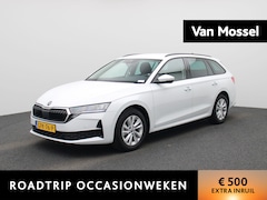 Skoda Octavia Combi - 1.5 TSI MHEV Business Edition Metallic lak | Donker getint glas achter | Travel Assist Pak