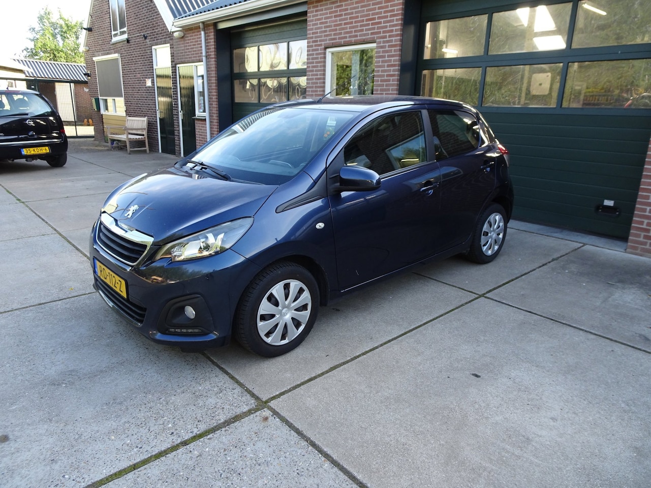 Peugeot 108 - 1.0 e-VTi Active 1.0 e-VTi Active - AutoWereld.nl