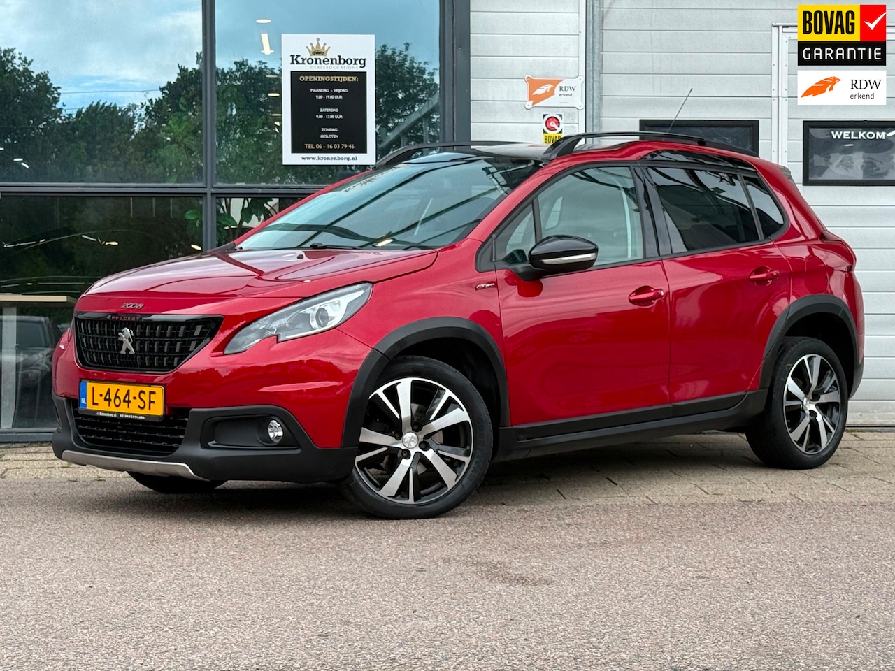 Peugeot 2008 - 1.2 PureTech GT-Line| PANO| LEDER| - AutoWereld.nl
