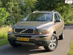 Volvo XC90 - 2.4 D5 Momentum 5p. | Cruise + Airco + Leder Nu € 4.450,