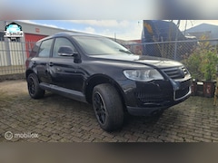 Volkswagen Touareg - 3.0 V6 TDI/LEES TEKST/