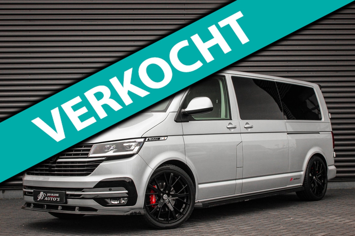 Volkswagen Transporter - 2.0 TDI L2H1 150PK NEW LAGE BIJTELLING BULLI / LEDEREN BEKLEDING / DUBBEL CABINE / NAVIGAT - AutoWereld.nl