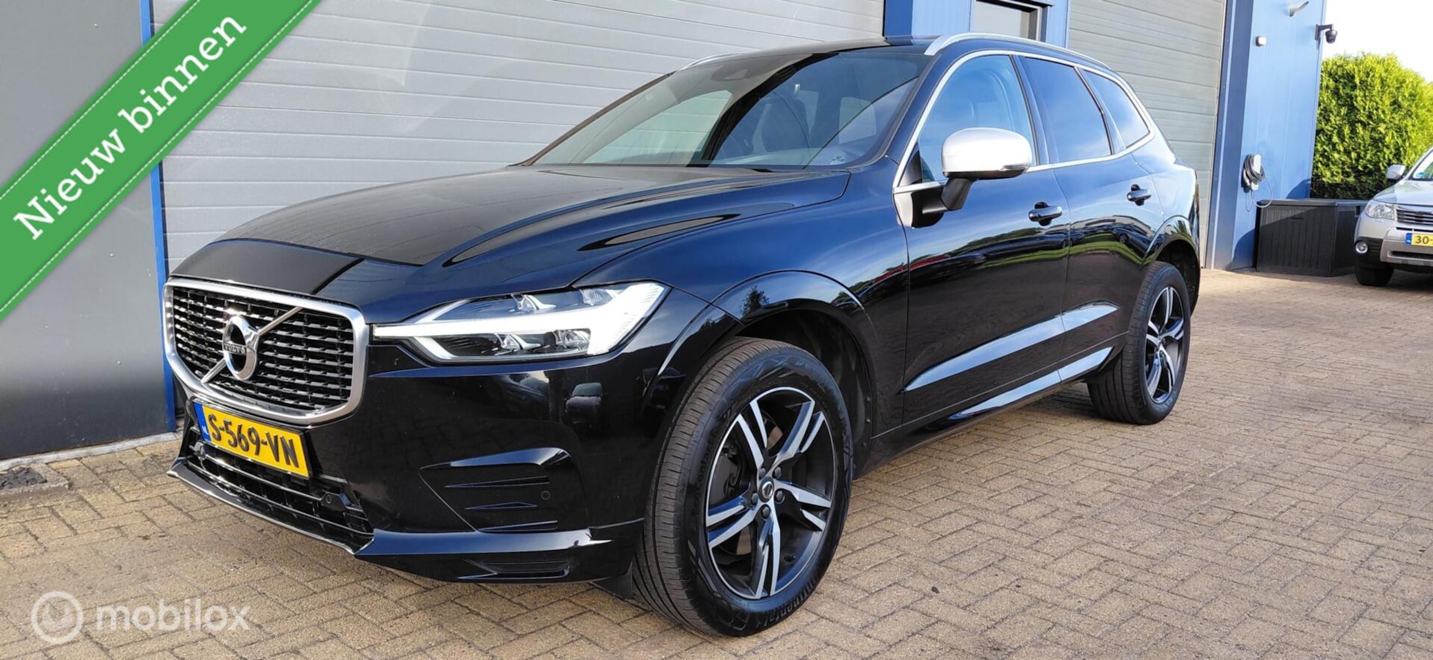 Volvo XC60 - 2.0 T6 AWD R-Design 2.0 T6 AWD R-Design 311Pk,Camera,Pano - AutoWereld.nl