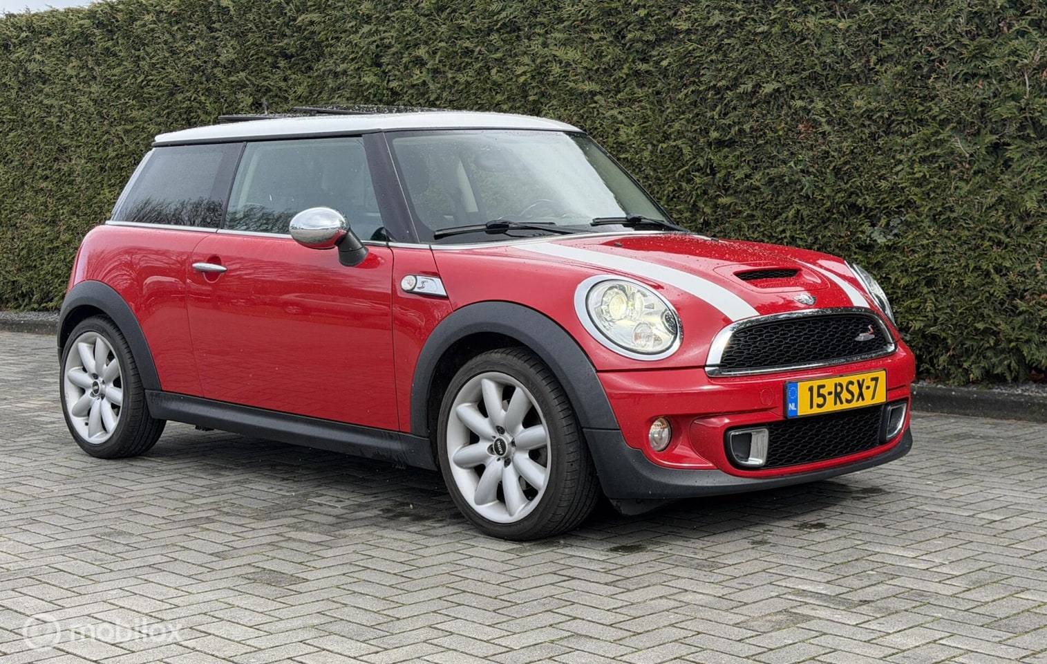 MINI 3-Deurs - 1.6 Cooper S 10 Years II Pano Dak Cruise Clima - AutoWereld.nl
