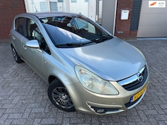 Opel Corsa - 1.4-16V Cosmo / Navi / PDC / Airco / Cruise / LM / NAP