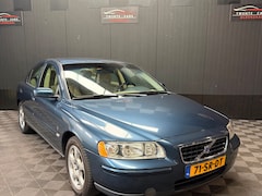 Volvo S60 - 2.4 Edition II | Airco | Leder | PDC |