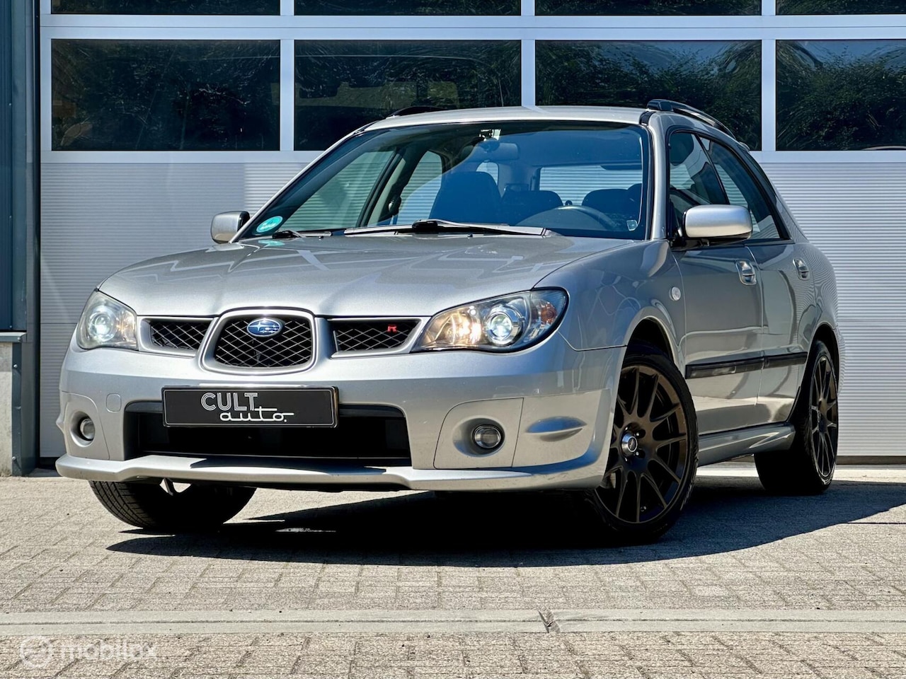 Subaru Impreza Plus - 2.0R | WRX stoelen | Airco | Trekhaak - AutoWereld.nl