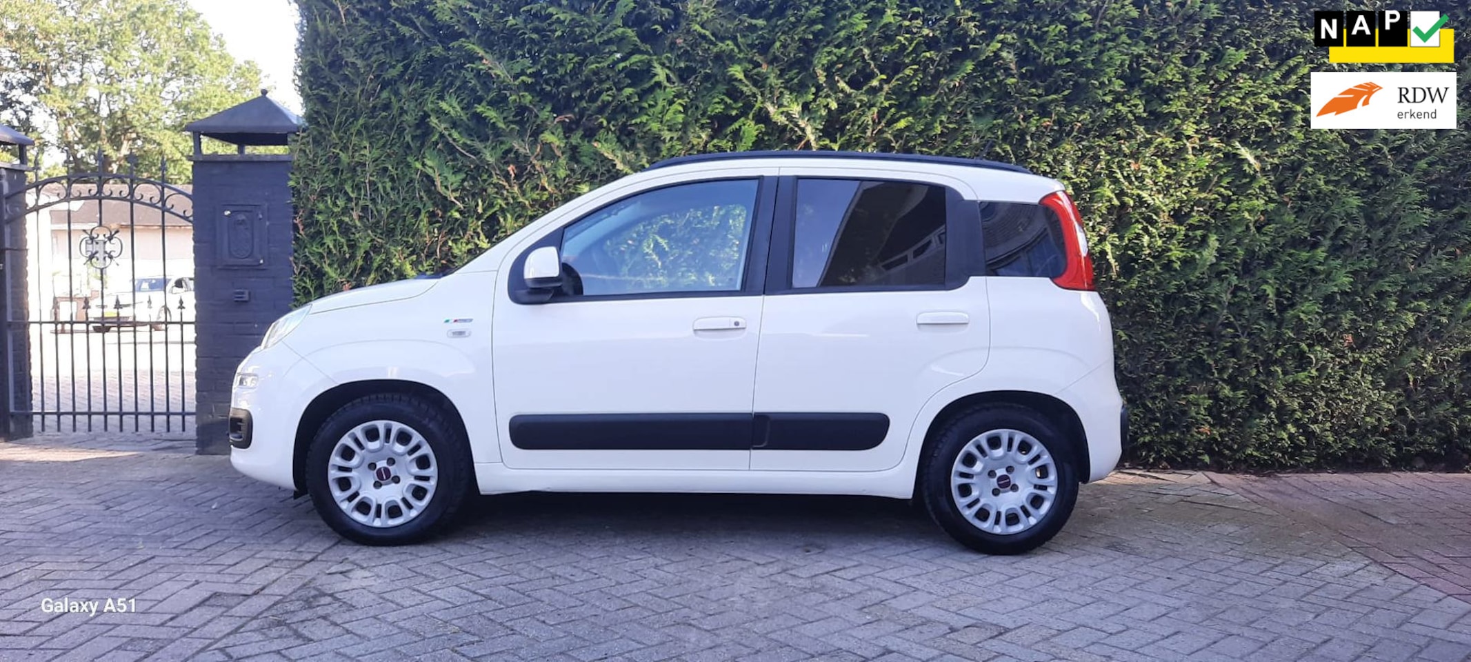 Fiat Panda - 0.9 TwinAir Lounge LAGE KILOMETERSTAND NAP - AutoWereld.nl