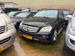 Mercedes-Benz ML-klasse - 320 CDI * CARBAGE RUN * NAP * 2 ZIT * AIRCO