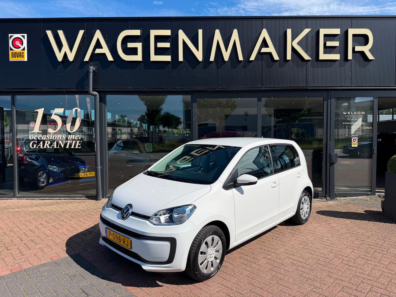 Volkswagen Up! - 1.0 Airco|Elektrische pak|Originele Kilometers - AutoWereld.nl